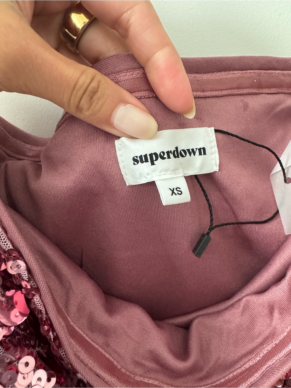 superdown azora mini dress in pink sequin - Picture 6 of 6